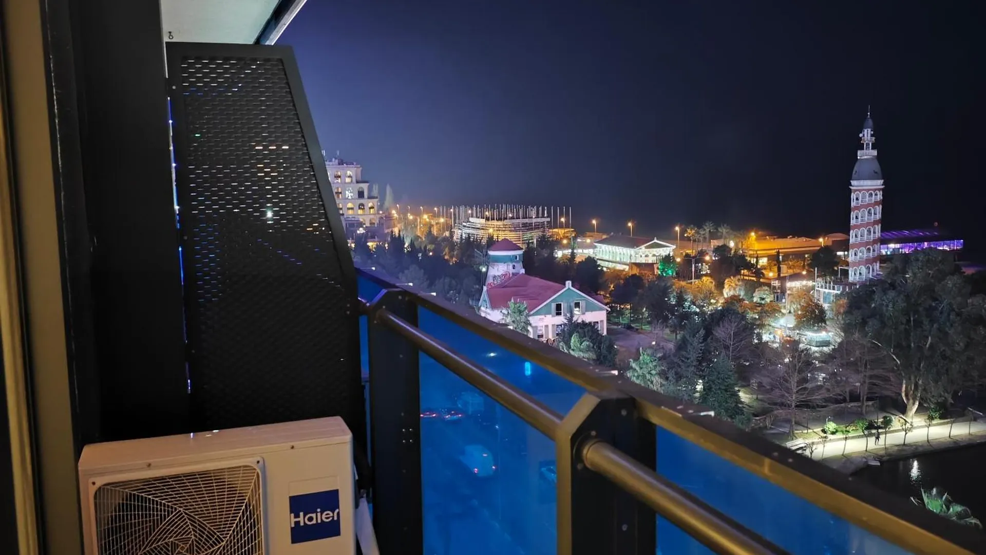 Beachfront Panoramic Apartments Batumi