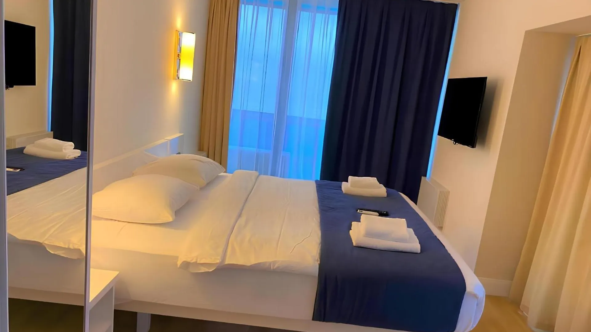 Beachfront Panoramic Apartments Batumi