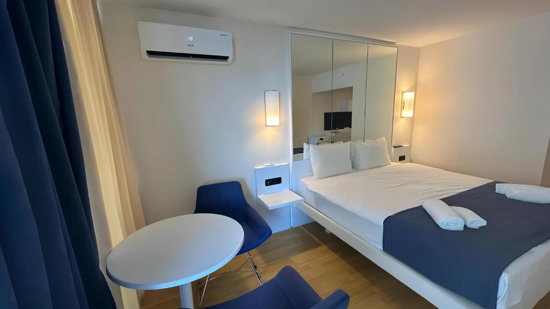 Beachfront Panoramic Apartments Batumi