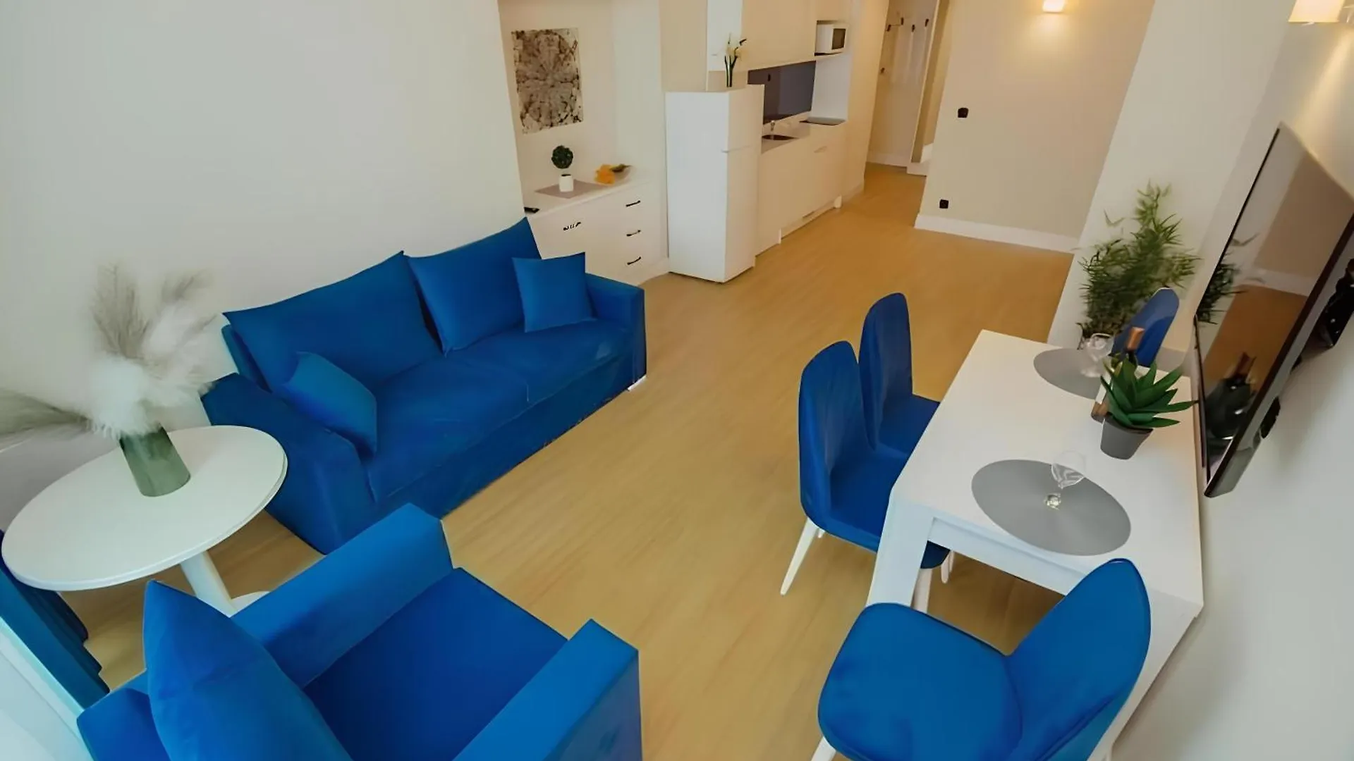Beachfront Panoramic Apartments Batumi