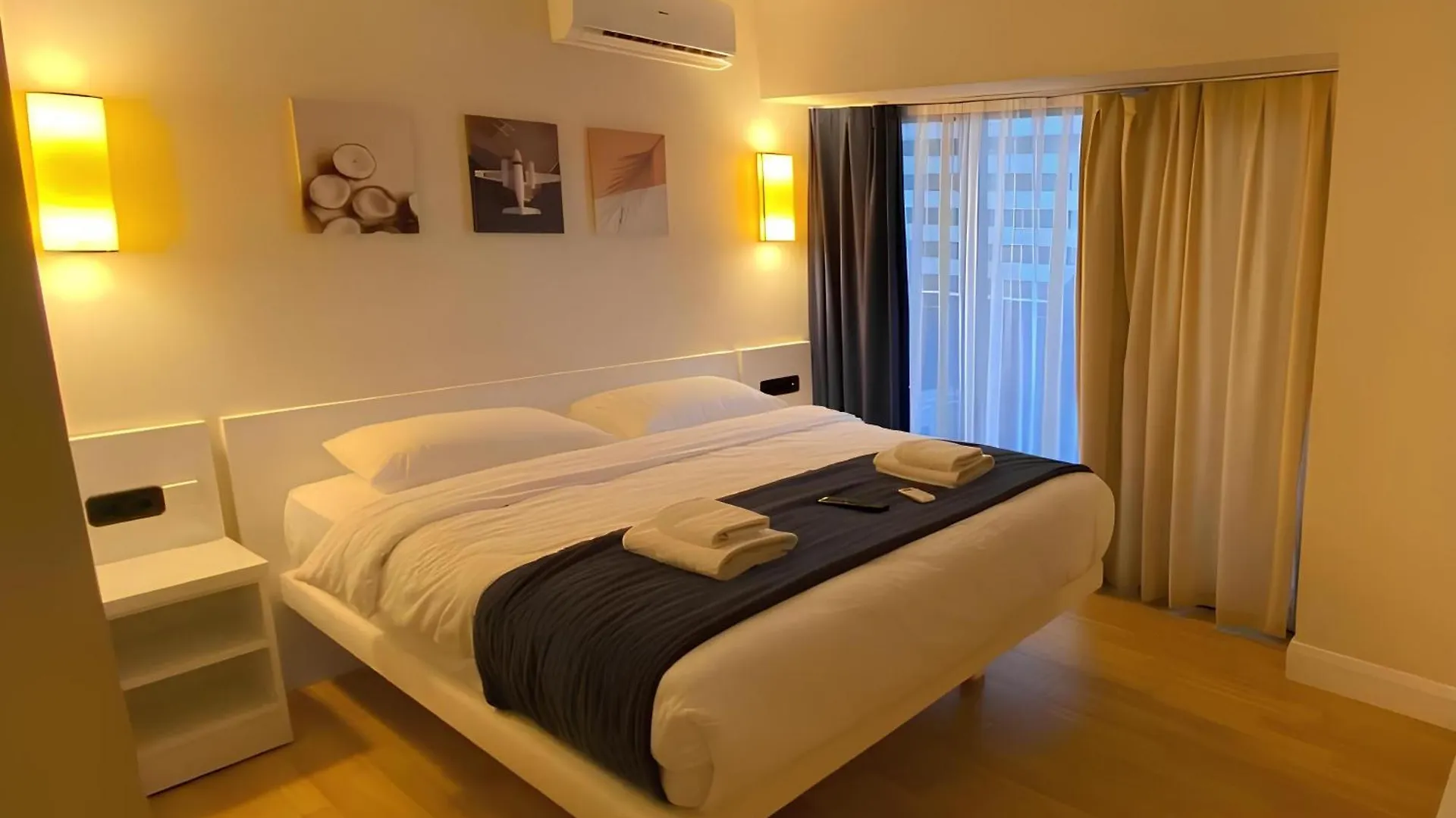 Beachfront Panoramic Apartments Batumi