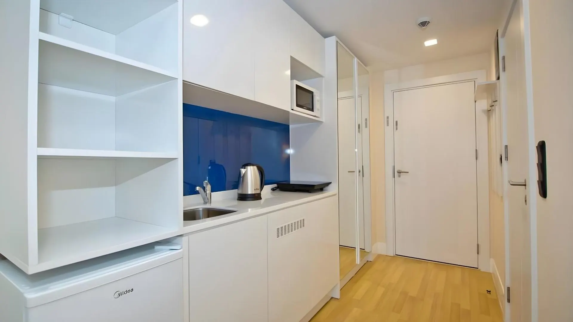 Beachfront Panoramic Apartments Μπατούμι 0*,  Γεωργία