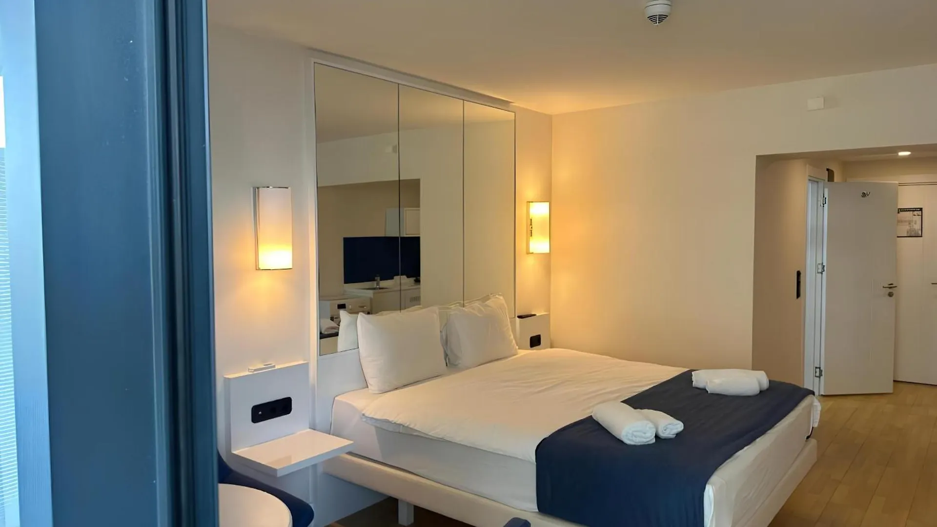 Beachfront Panoramic Apartments Batumi Georgia